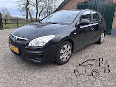 Hyundai i30 - 1.4i Active INRUILKOOPJE NIEUWE APK AIRCO