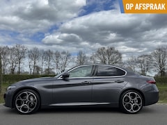 Alfa Romeo Giulia - 2.0T Luxery, my21, 24dkm 19inch Nieuwstaat