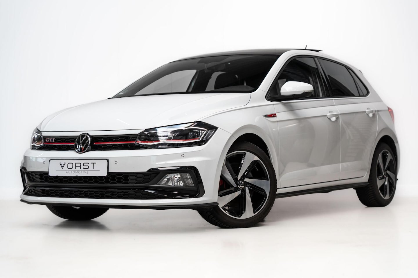 Volkswagen Polo - 2.0 TSI GTI Pano DSG Beats Stoelverw - AutoWereld.nl