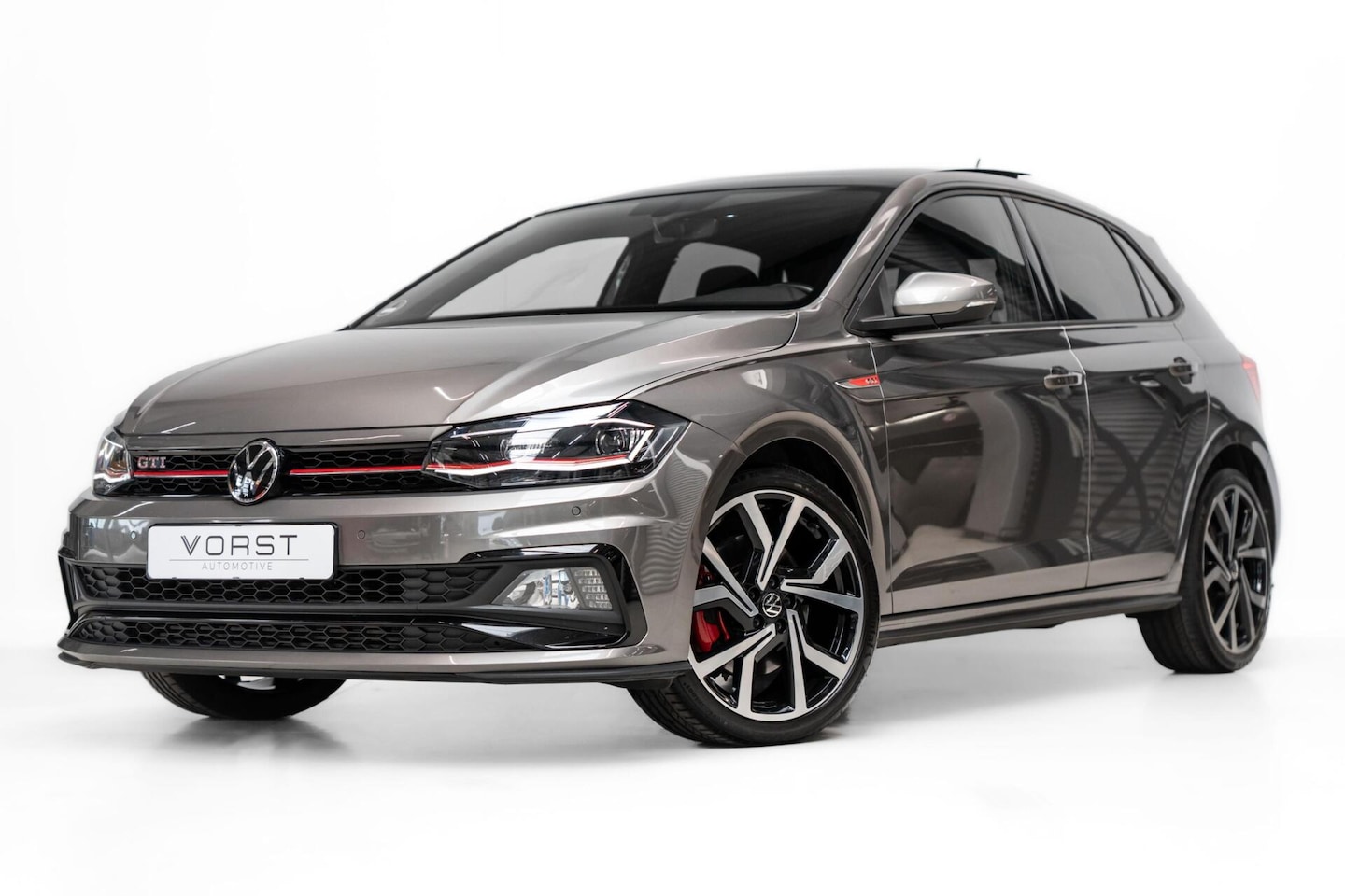 Volkswagen Polo - 2.0 TSI GTI Pano DSG Stoelverw - AutoWereld.nl