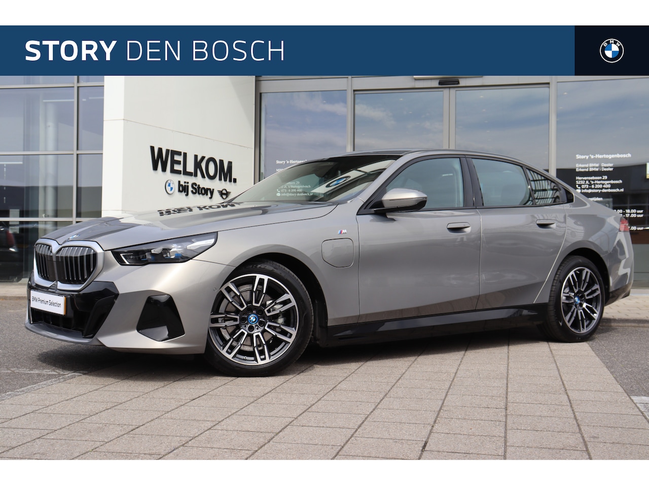 BMW 5-serie - 530e M Sport Automaat / Trekhaak / Achteruitrijcamera / Adaptieve LED / Stoelventilatie  / - AutoWereld.nl