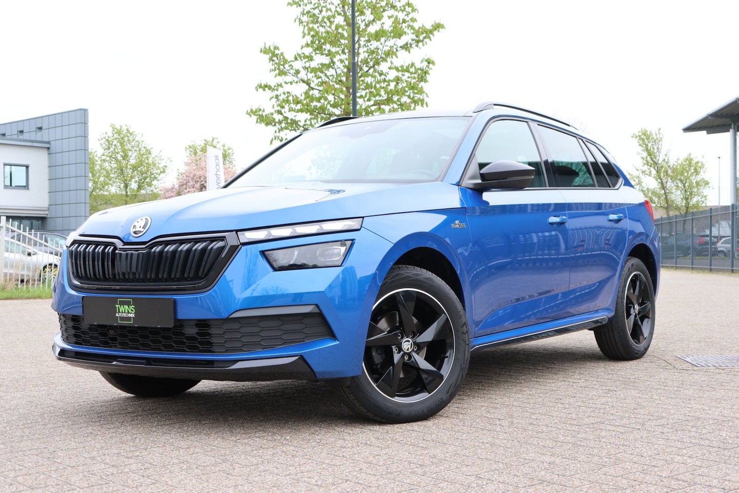 Skoda Kamiq - 1.0 TSI Monte Carlo | Panoramadak | Trekhaak | Carplay | - AutoWereld.nl