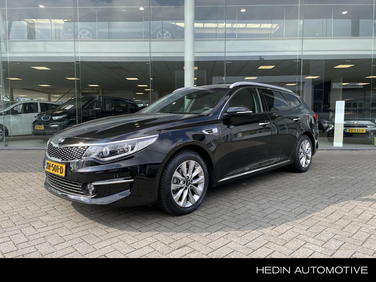 Kia Optima Sportswagon - 1.7 CRDi DynamicLine Navigatie | Climate Control | Cruise Control | Lane Assist | Elektris - AutoWereld.nl