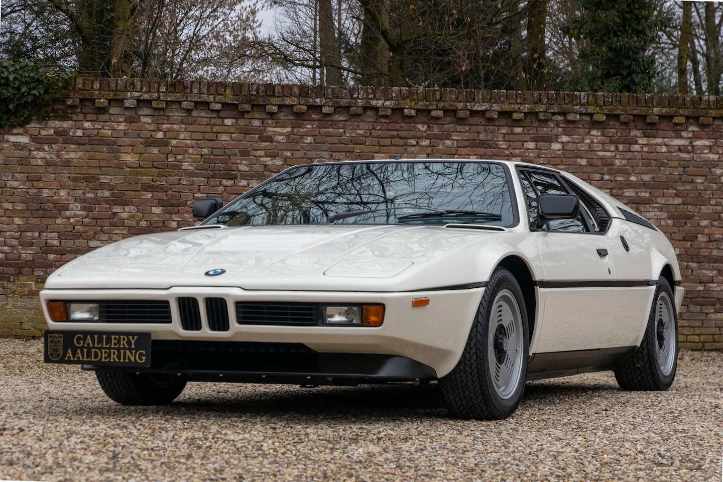 BMW M1 - "The road legal homologation M1" Reconditioned for addition to private collection, Accompa - AutoWereld.nl