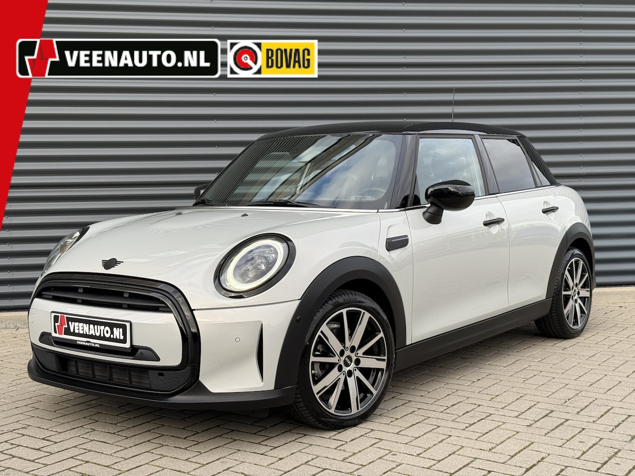 MINI Cooper - Mini 1.5 Navi/Apple/Leder - AutoWereld.nl