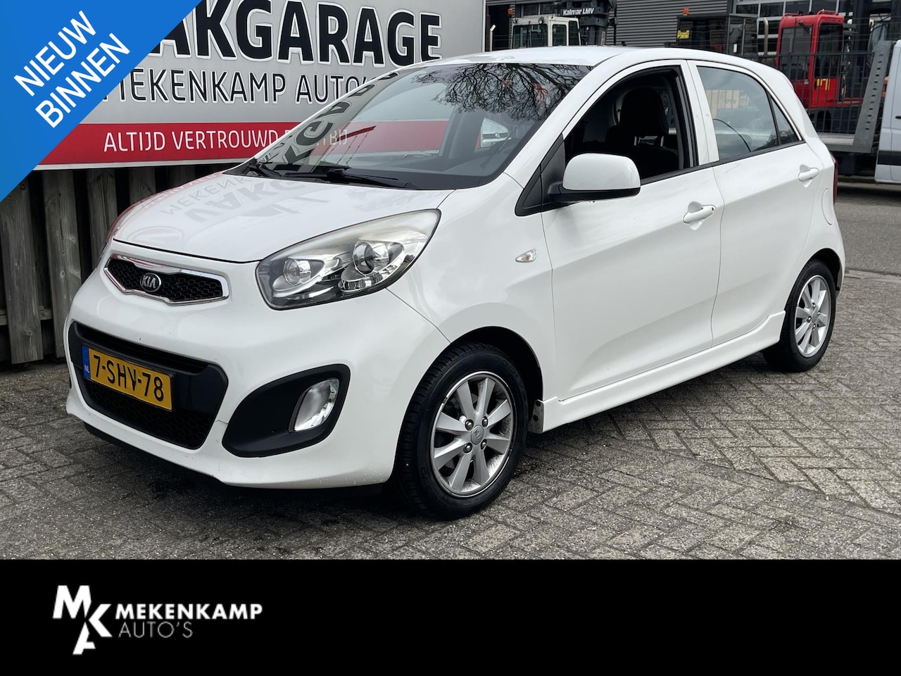 Kia Picanto - 1.0 CVVT ISG Plus Pack 5 DRS Airco/Centrale vergrendeling/Elektrische ramen/Radio-cd - AutoWereld.nl