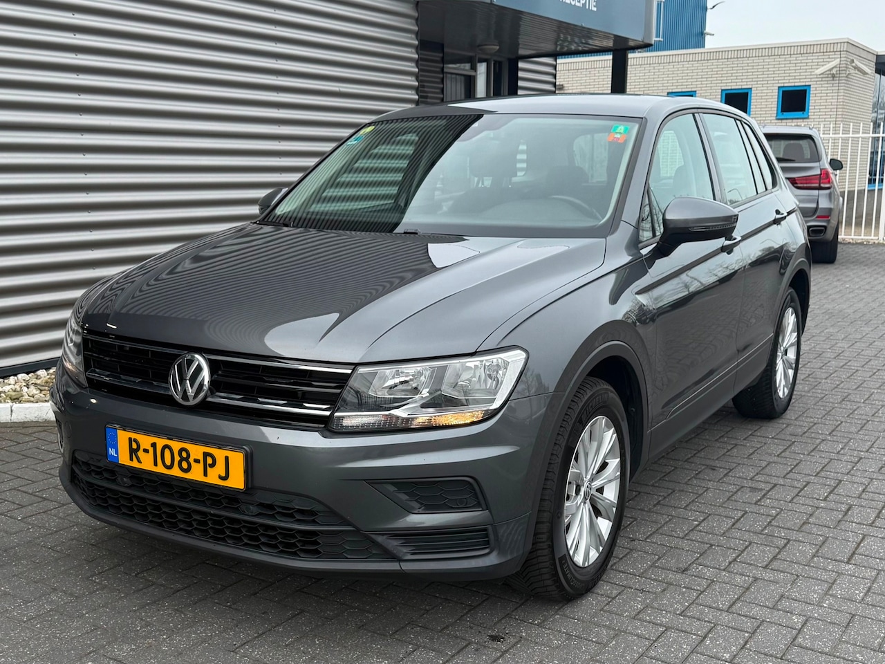 Volkswagen Tiguan - 2.0 TDI Comfortline Business | EX BPM - AutoWereld.nl