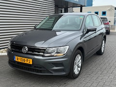 Volkswagen Tiguan - 2.0 TDI Comfortline Business | EX BPM
