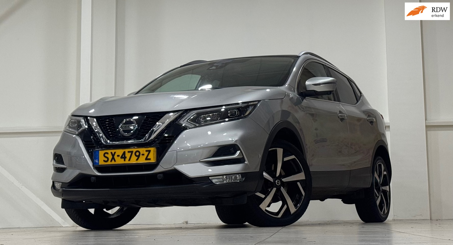 Nissan Qashqai - 1.2 Tekna + 1e Eigenaar! - AutoWereld.nl