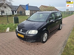 Volkswagen Touran - 1.6-16V FSI Athene