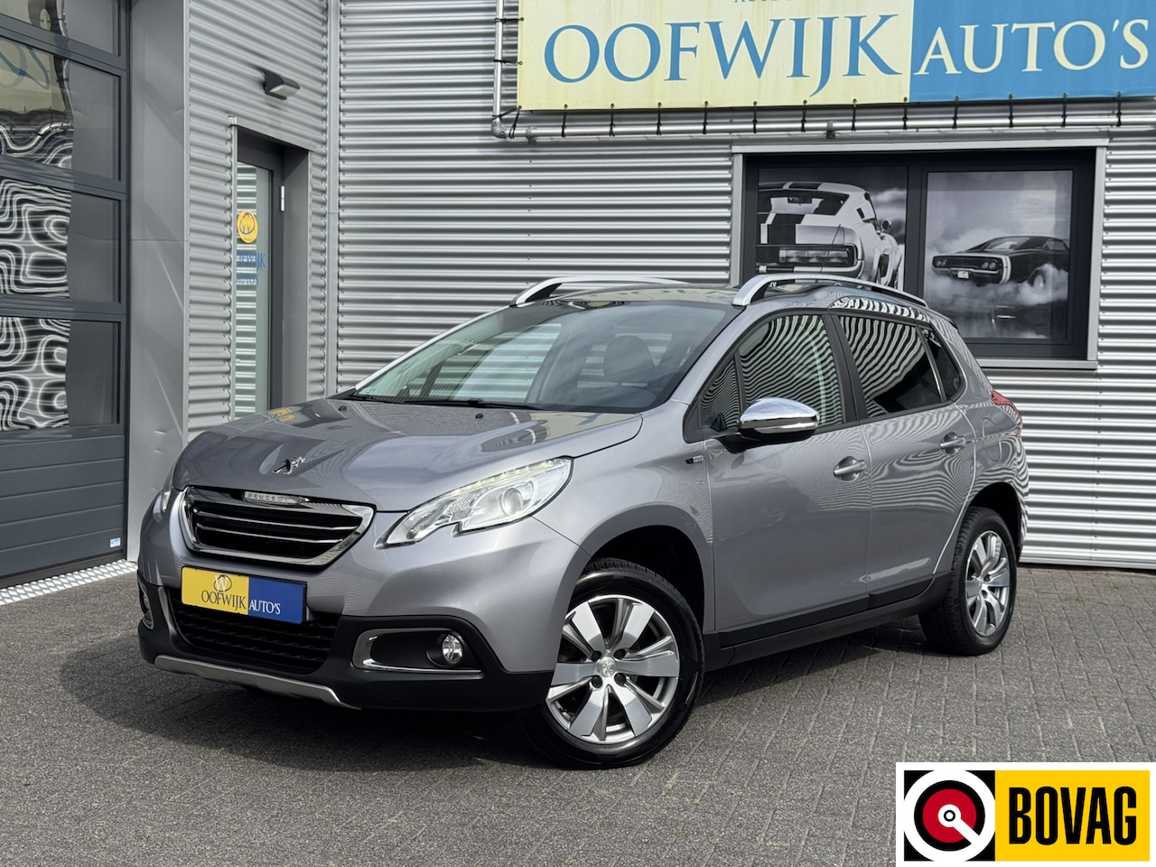 Peugeot 2008 - 1.2 PureTech Style Clima Navi Cruise-Control - AutoWereld.nl
