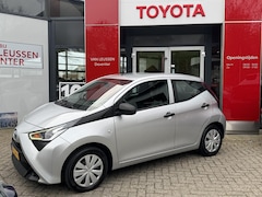 Toyota Aygo X - X-FUN 5-DEURS AIRCO NL-AUTO 1E EIGENAAR