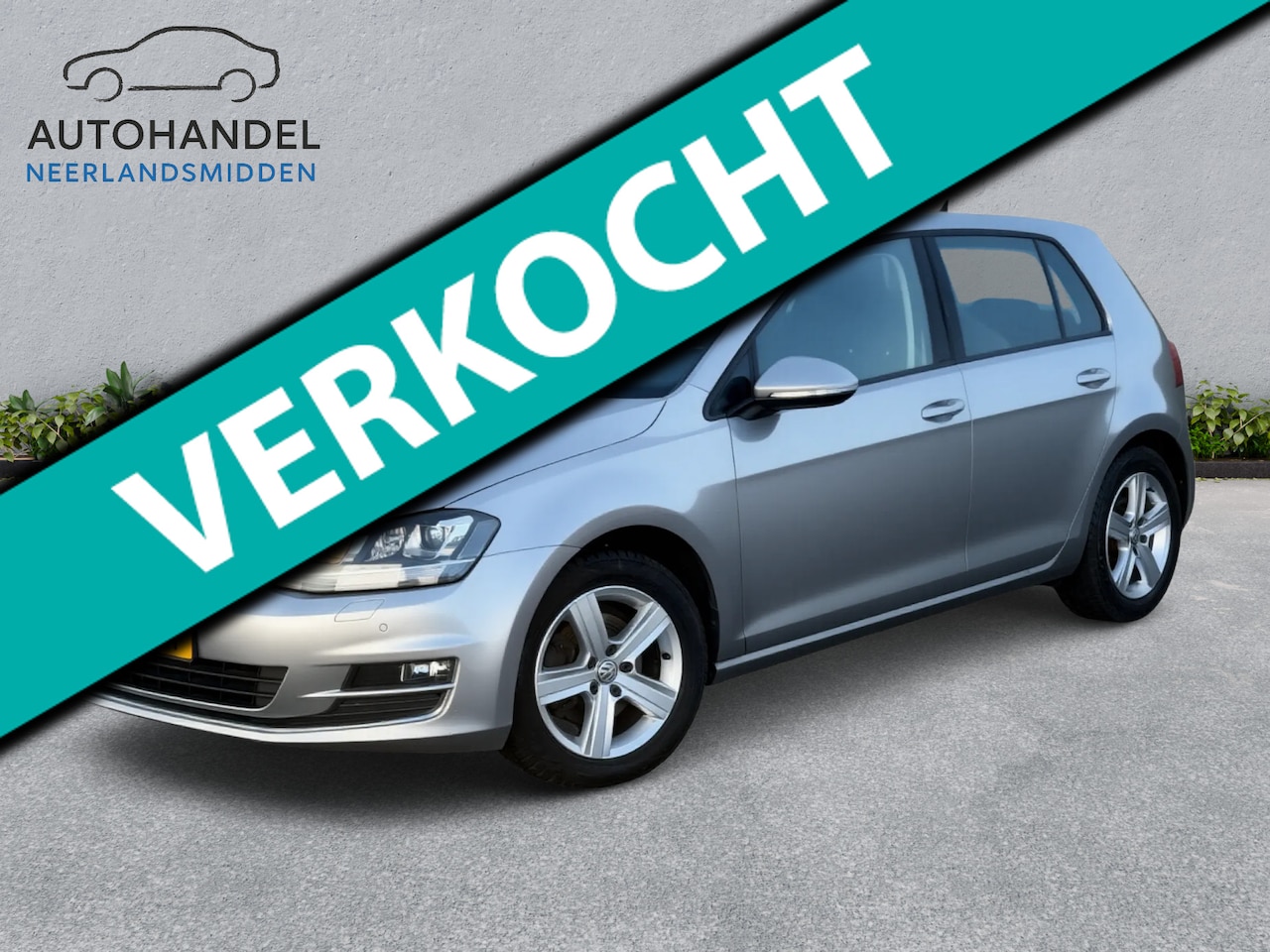 Volkswagen Golf - 1.4 TSI ACT Connected Series NAVI stoelverwarming - AutoWereld.nl