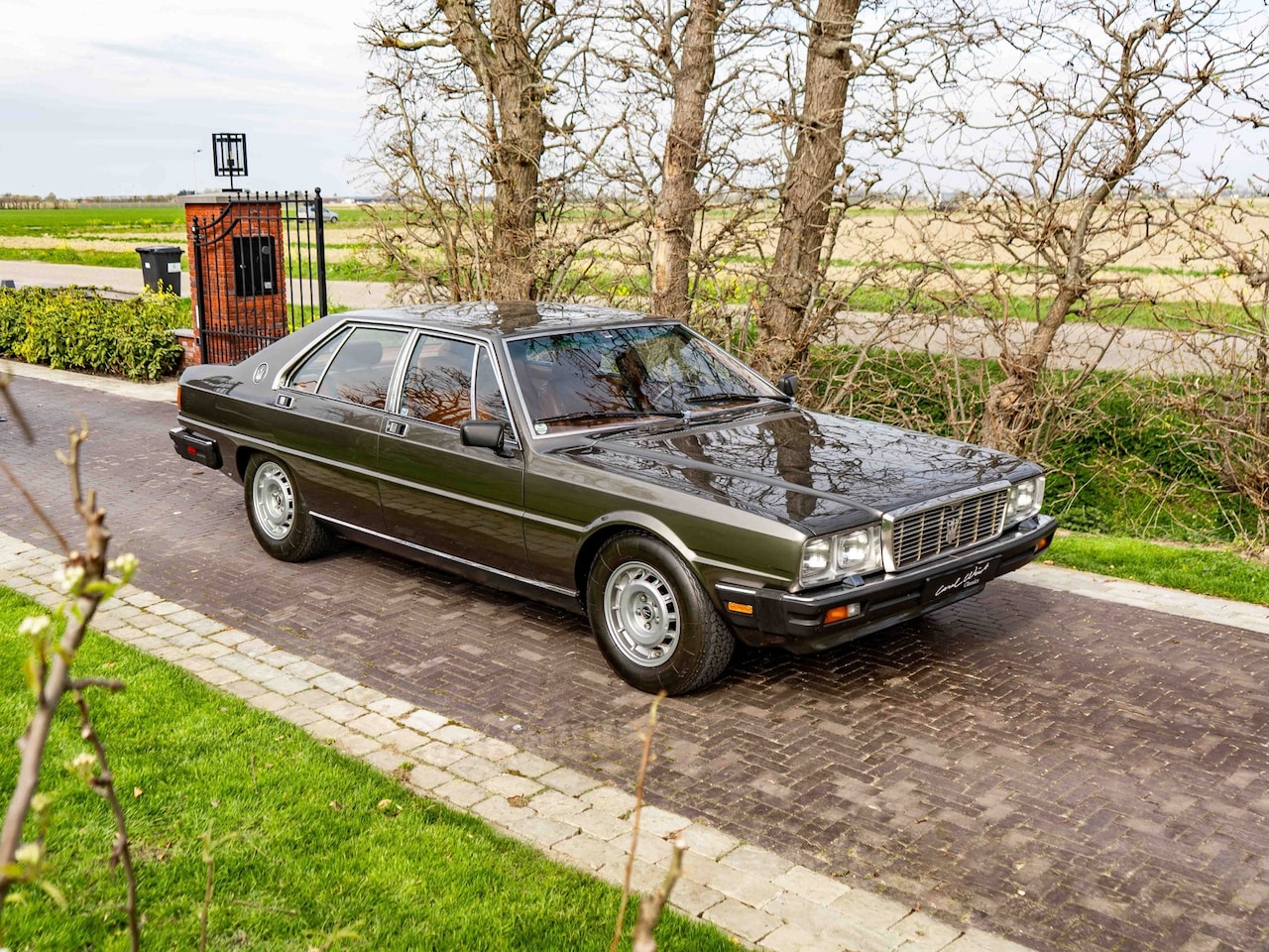 Maserati Quattroporte - 4.9 V8 4.9 V8 - AutoWereld.nl