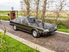 Maserati Quattroporte - 4.9 V8