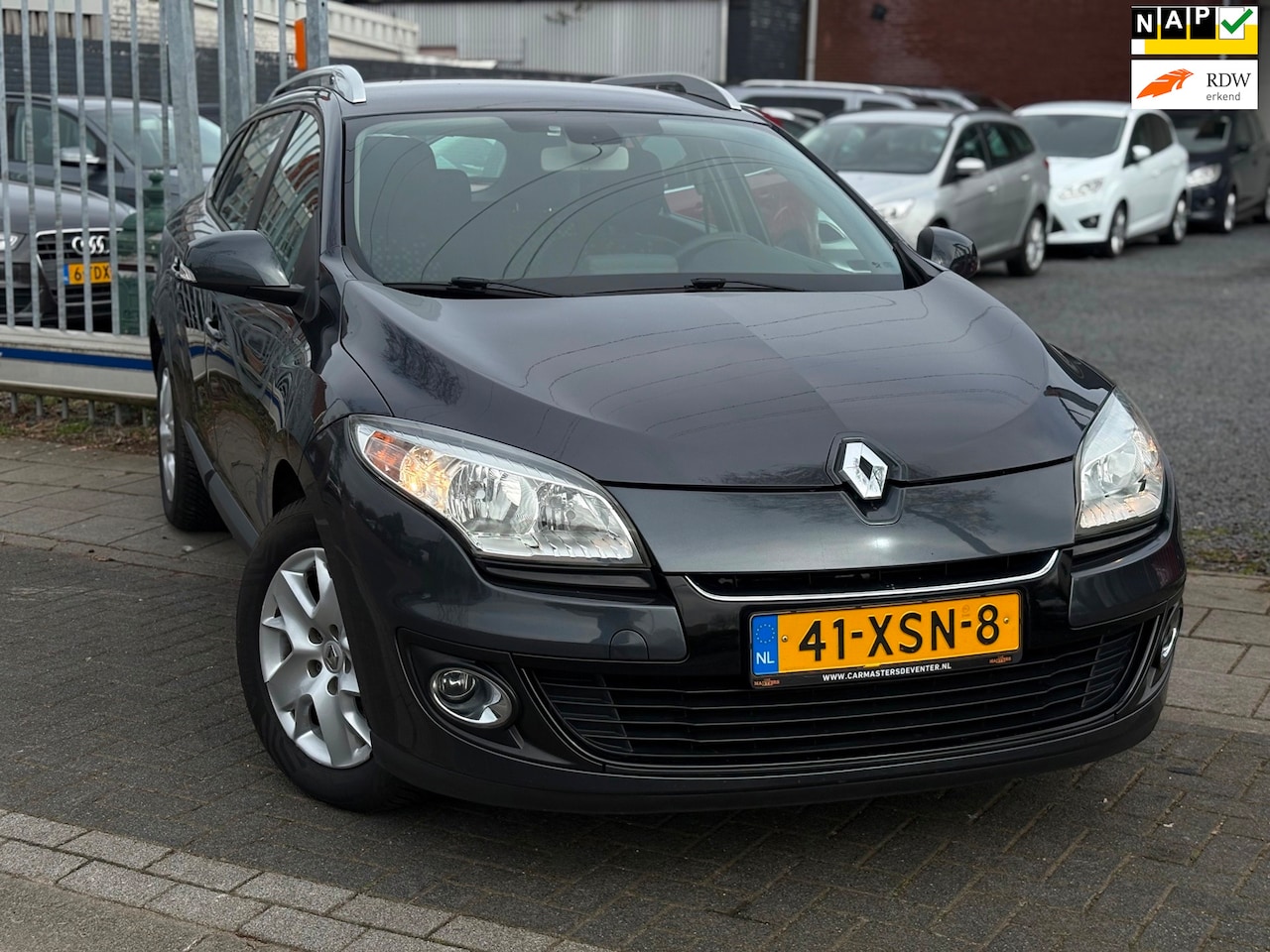 Renault Mégane Estate - 1.2 TCe Expression | D-Ketting vervangen | Trekhaak | Navigatie | Airco | - AutoWereld.nl