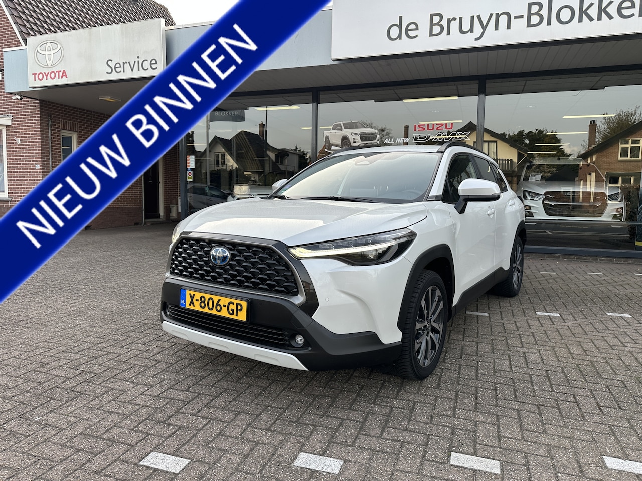 Toyota Corolla Cross - 2.0 High Power Hybrid Style 200 trekhaak / all-season banden / Apple Carplay / Android Aut - AutoWereld.nl