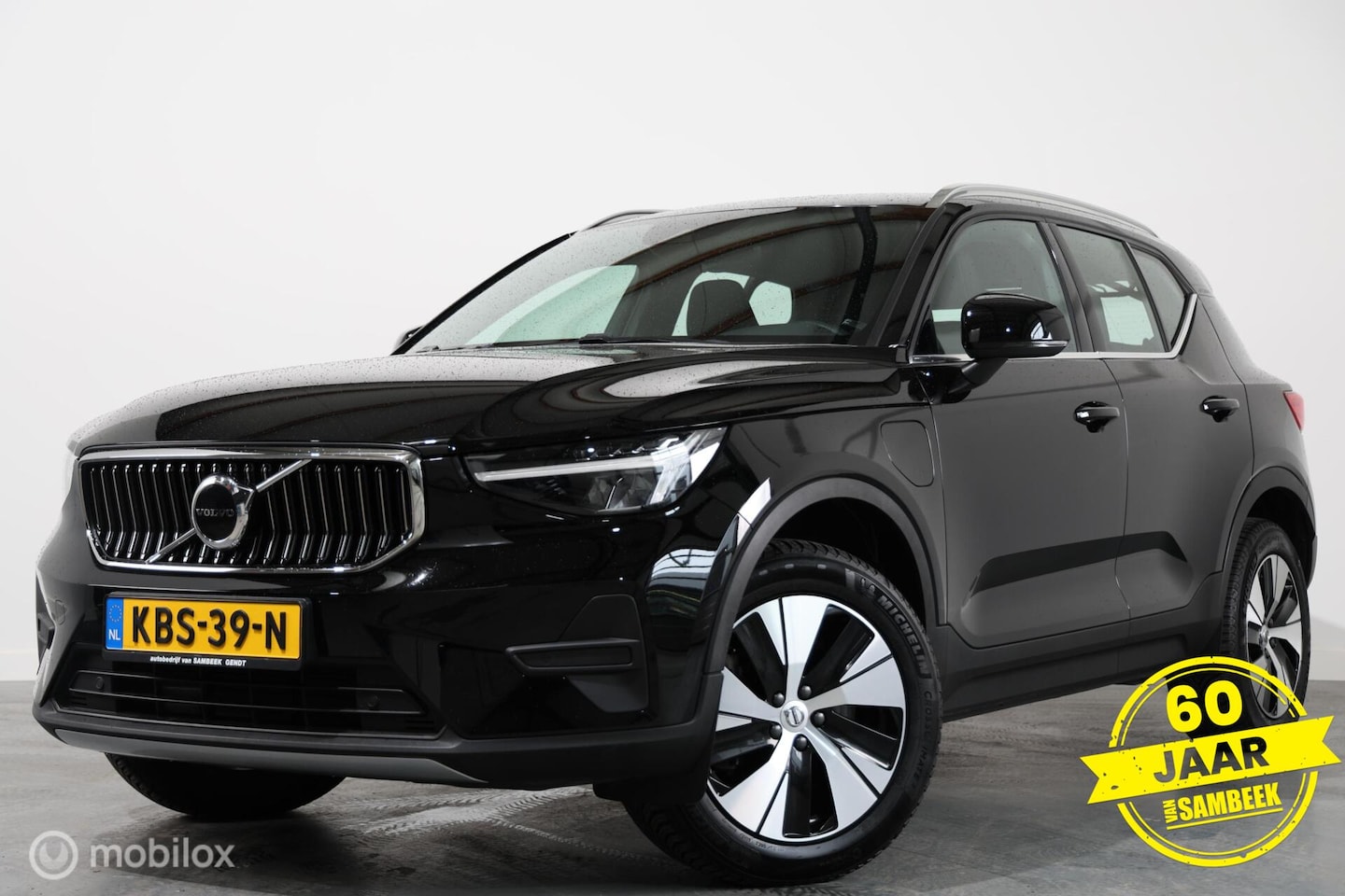 Volvo XC40 - 1.5 T4 PHEV Core Bright - Stoel/Stuurverwarming - Camera - Cruise - AutoWereld.nl