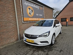 Opel Astra - 1.6 CDTI Business+