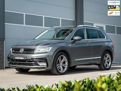 Volkswagen Tiguan - 1.4 TSI Highline R line I Pano I Automaat I Camera I Didital Dash I