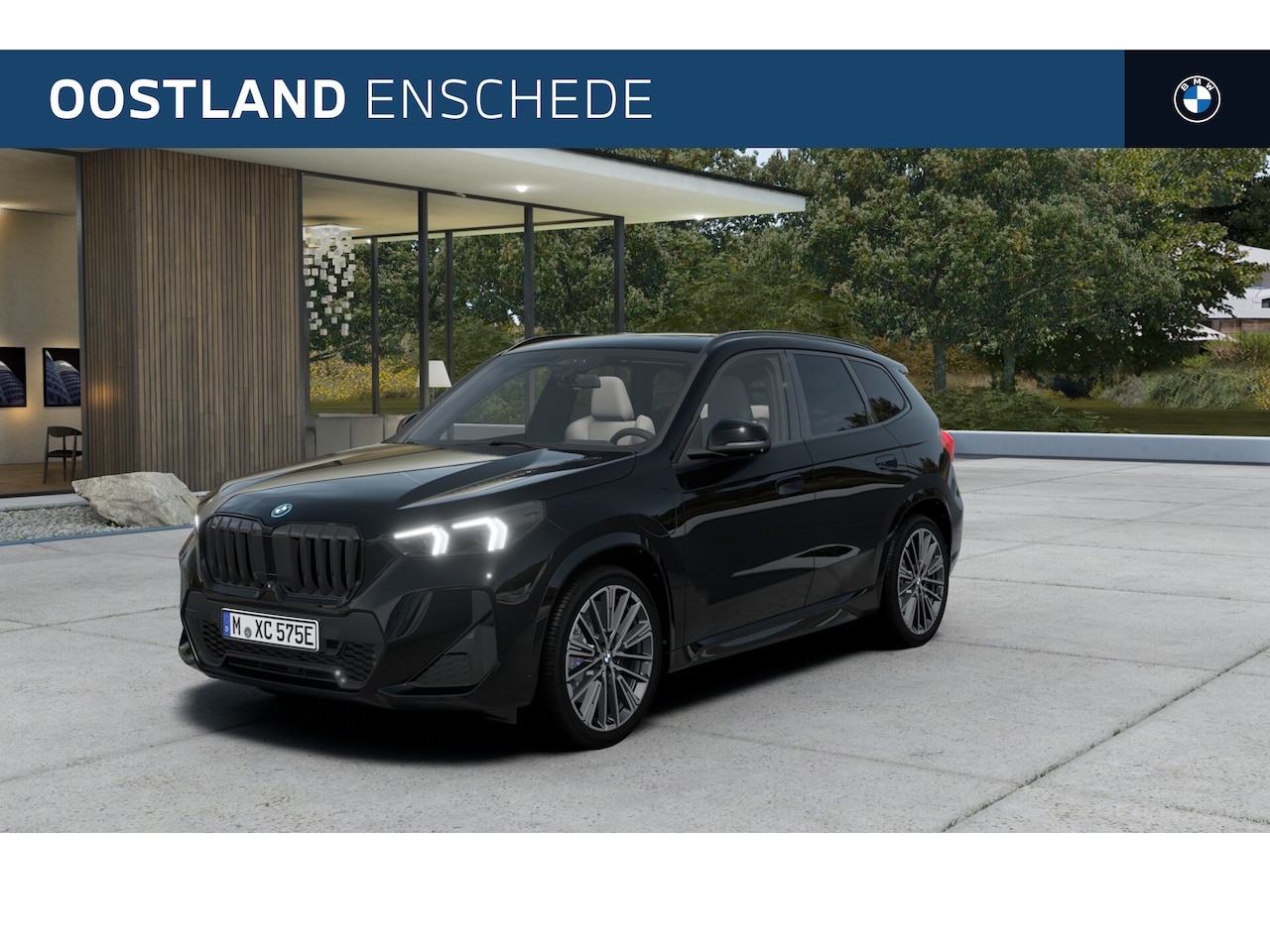 BMW X1 - xDrive30e High Executive M Sport Automaat / Panoramadak / Trekhaak / Sportstoelen / M Adap - AutoWereld.nl