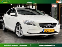 Volvo V40 - 1.6 T2 R-Design|Stoelvw|Xenon|PDC|Cruise|Clima|APK