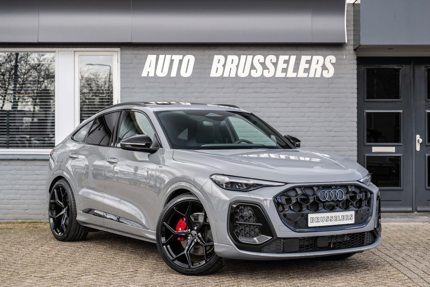 Audi Q5 Sportback - 2.0 TFSI e-hybrid quattro S 270KW Competition Nardo Gray Audi exclusive 5j gar. - AutoWereld.nl