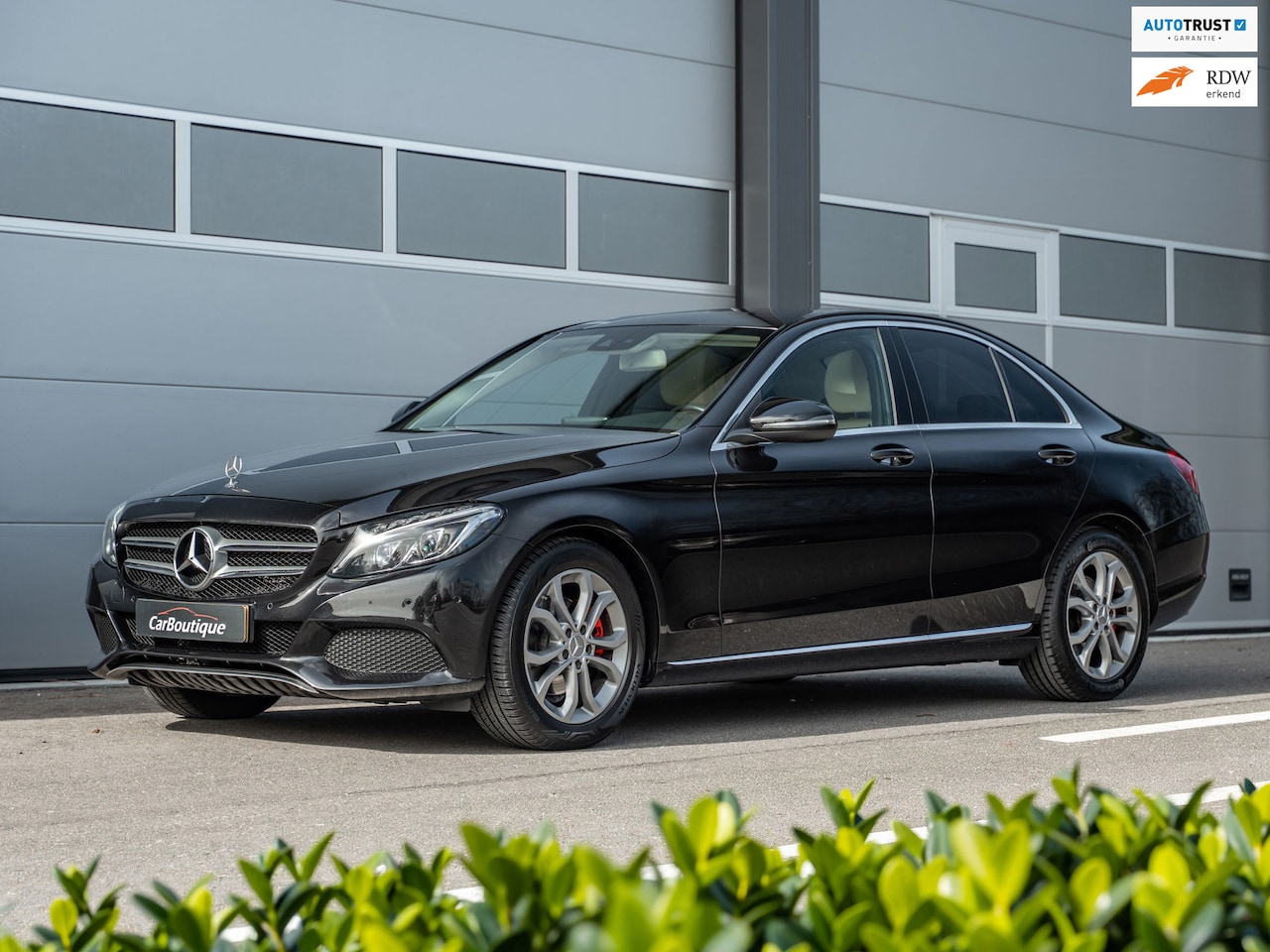 Mercedes-Benz C-klasse - 200 Sport Edition Premium Plus I Pano I Leer I Camera I Carplay I - AutoWereld.nl