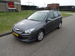 Hyundai i30 CW - 1.4i i-Motion