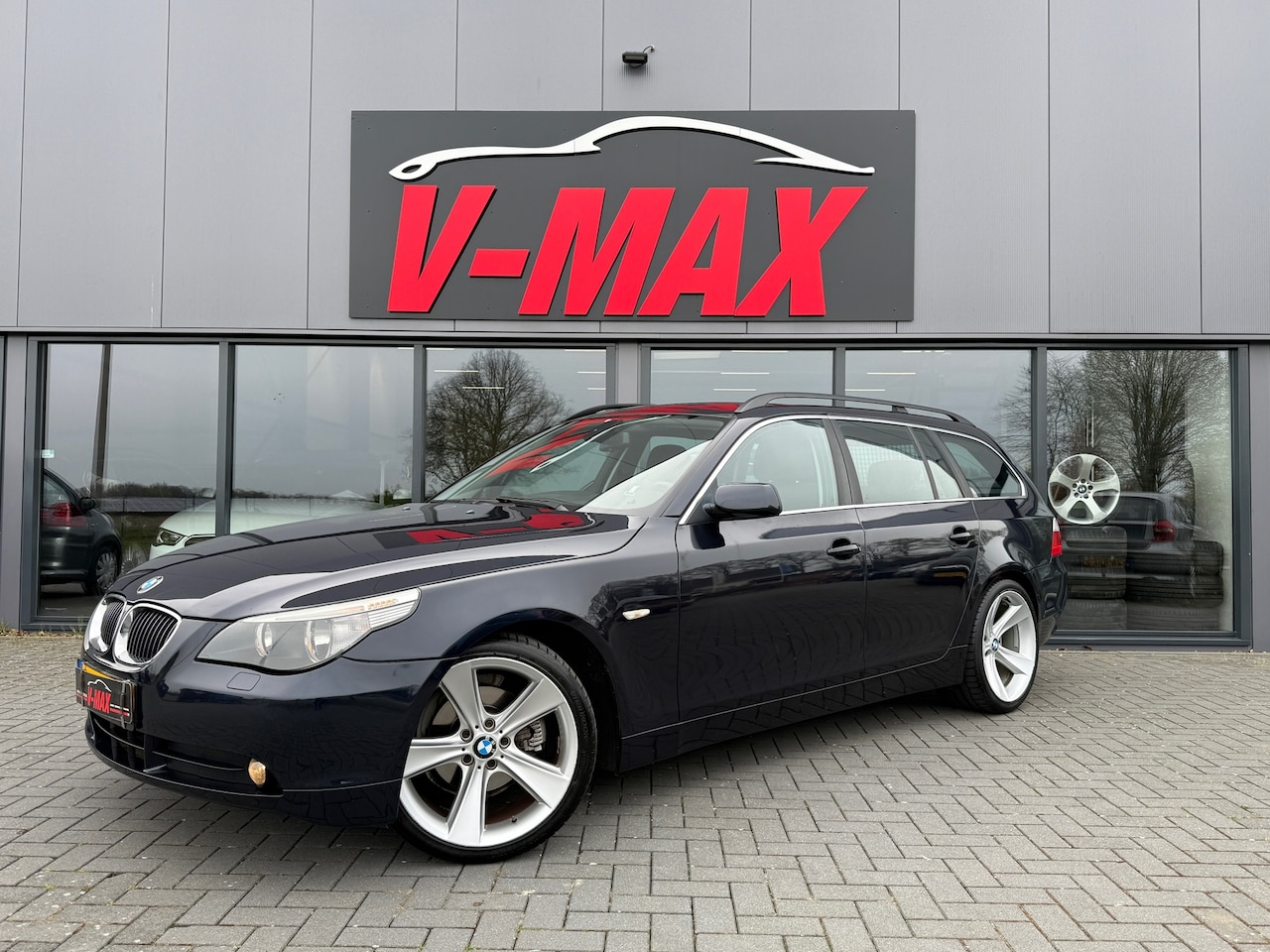 BMW 5-serie Touring - 523i AUT 159 DKM Navi Prof Camera Climate Cruise - AutoWereld.nl