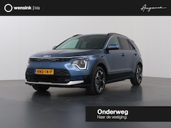 Kia Niro EV - Light Advanced 64.8 kWh | Stoel / Stuurwielverwarming | Navigatie | Parkeercamera | Cruise