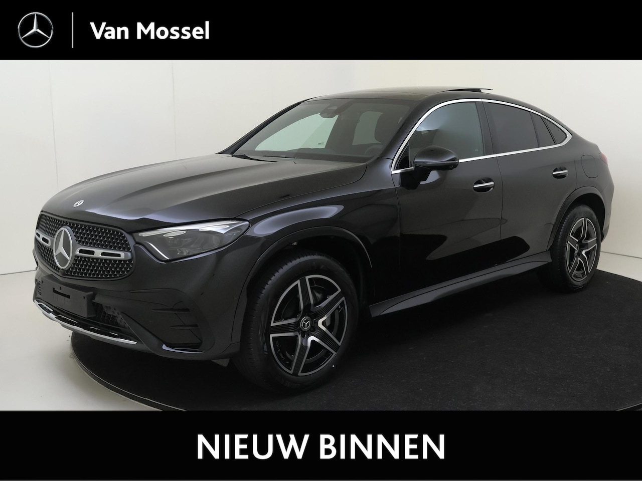 Mercedes-Benz GLC-klasse Coupé - 300e 4MATIC Business Solution AMG Premium - Trekhaak - Panoramadak - Memory - Carplay - 19 - AutoWereld.nl
