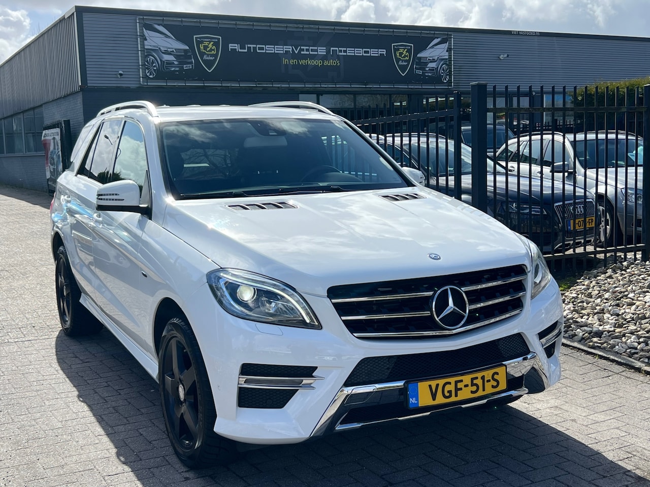 Mercedes-Benz ML-klasse - 250 BLUETEC 4MATIC - AutoWereld.nl