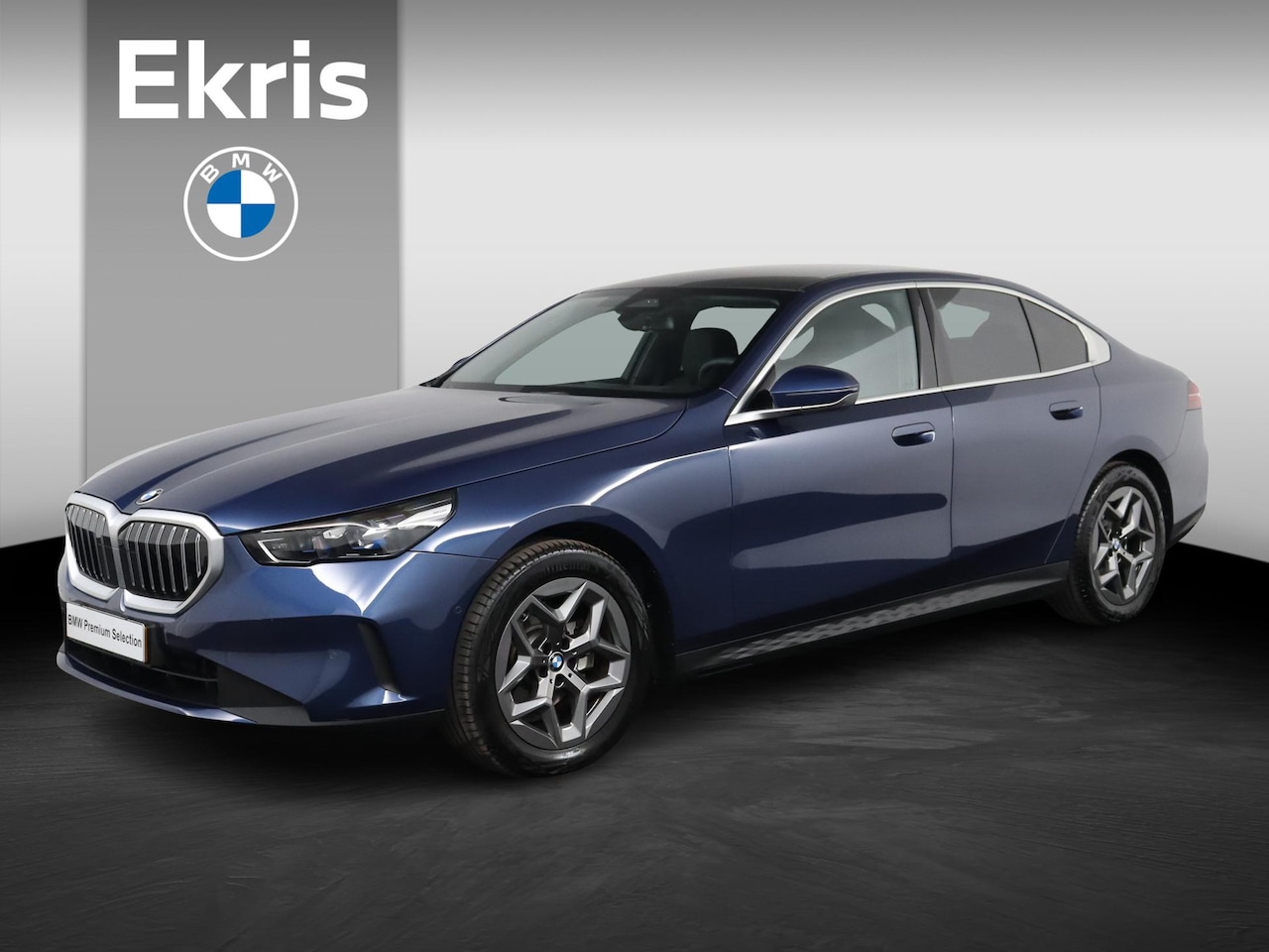 BMW 5-serie - 520i | Panoramadak | Elektrische verstelbare stoelen Leder | Stoelverwarming voor en achte - AutoWereld.nl