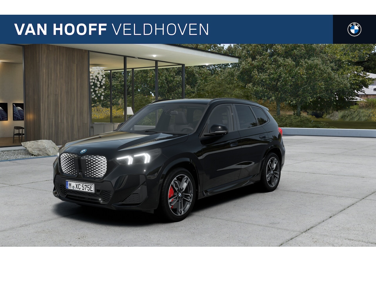 BMW iX1 - eDrive20 M Sport / Trekhaak / Achteruitrijcamera / Sportstoelen / M Adaptief onderstel / A - AutoWereld.nl