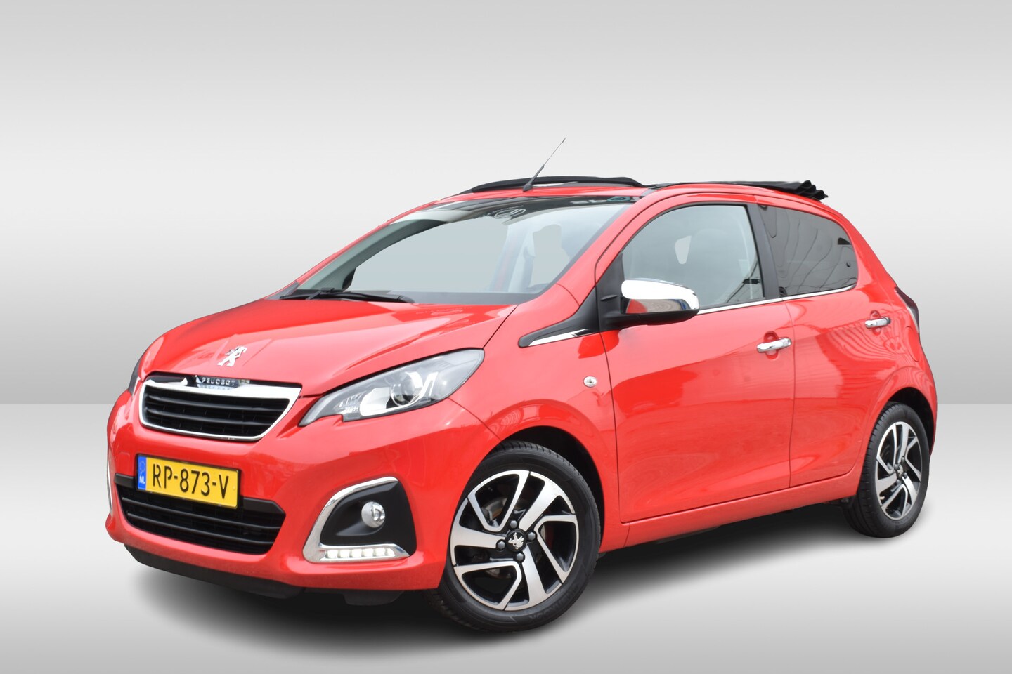 Peugeot 108 - 1.0 e-VTi Allure TOP! Open dak | navigatie | LM velgen | Airco | - AutoWereld.nl