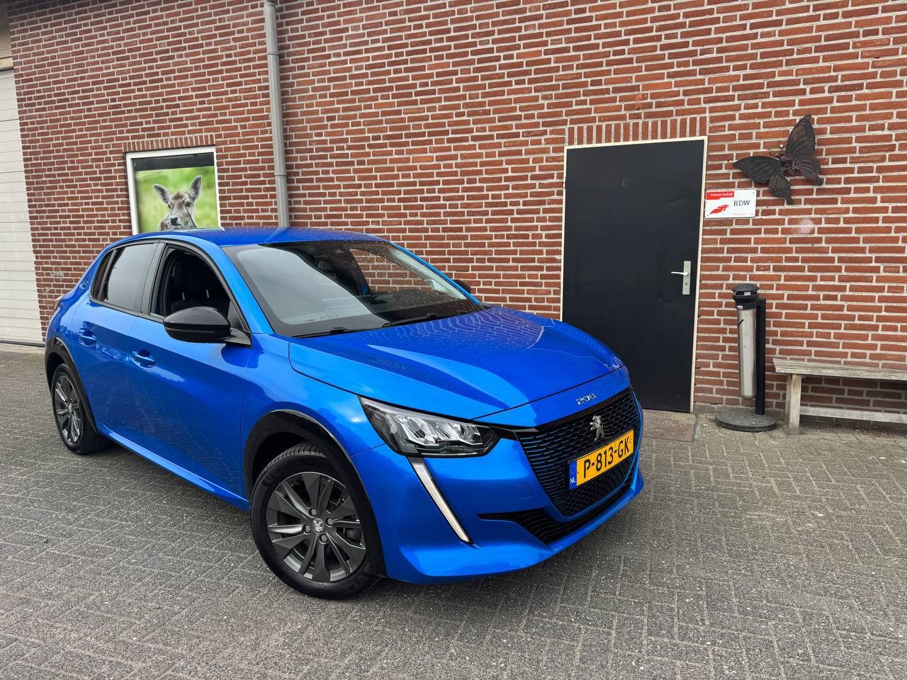 Peugeot e-208 - EV Allure Pack 50 kWh - AutoWereld.nl