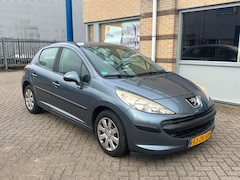 Peugeot 207 - 1.4 VTi Cool 'n Blue* Lees tekst
