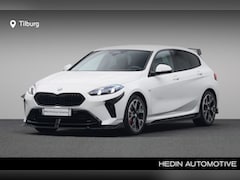 BMW 1-serie - 120 | M Sportpakket Pro | Achteruitrijcamera | Elektrisch verstelbare stoelen | Comfort Ac