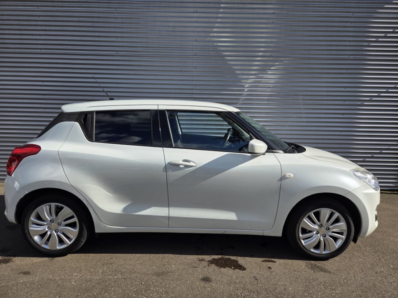 Suzuki Swift - 1.2 Select Trekhaak - AutoWereld.nl