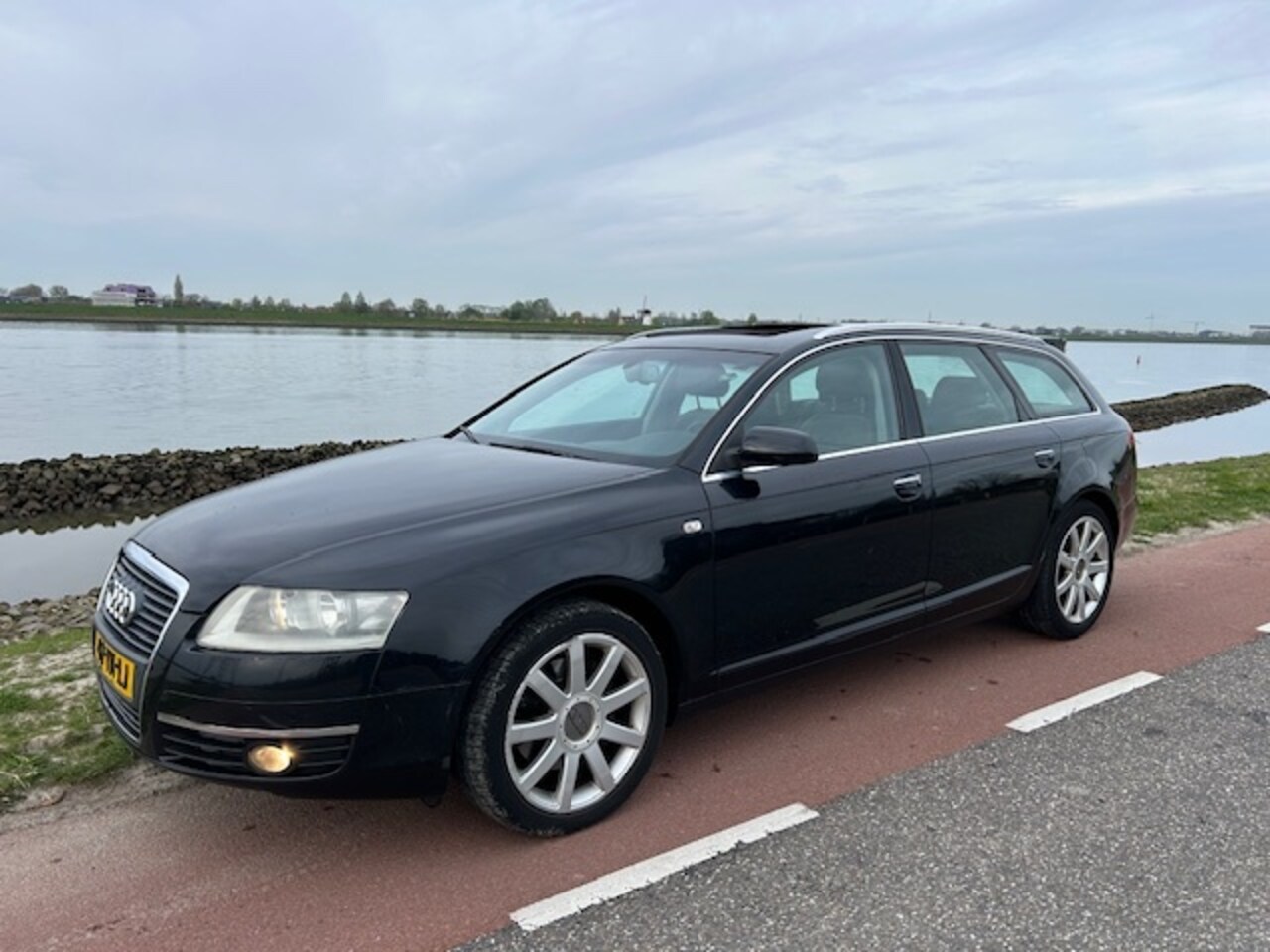 Audi A6 Avant - 3.0 TDI 266.000 km in nieuwstaat !!! 2e eigenaar !!! - AutoWereld.nl