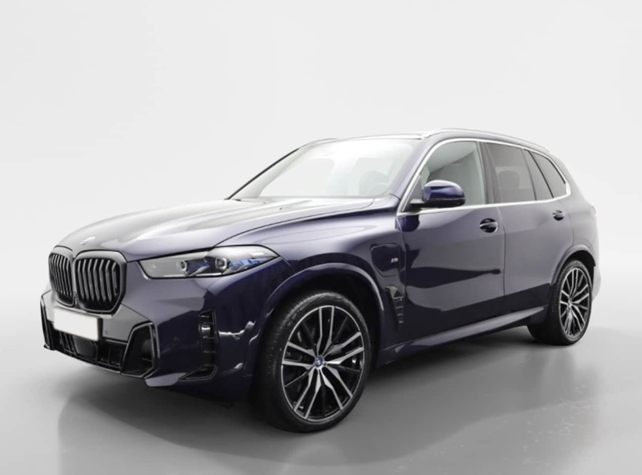 BMW X5 - xDrive50e | M-Sport | Panoramadak | Massage | Trekhaak - AutoWereld.nl