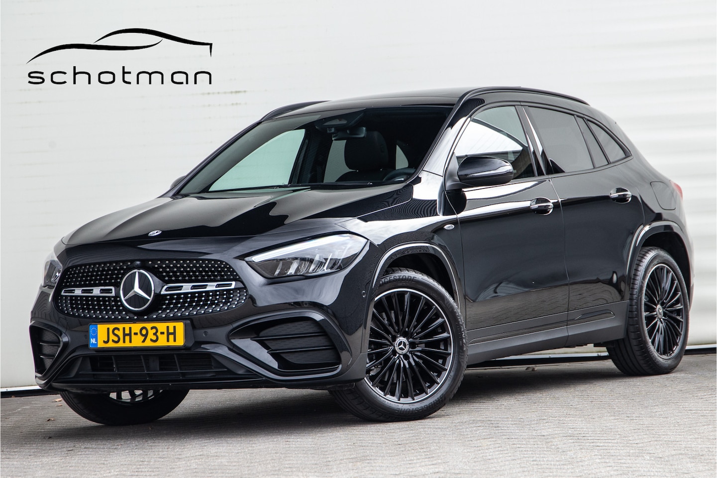 Mercedes-Benz GLA-Klasse - 250 e AMG Premium, Pano, Distronic, Nightpakket 2025 - AutoWereld.nl