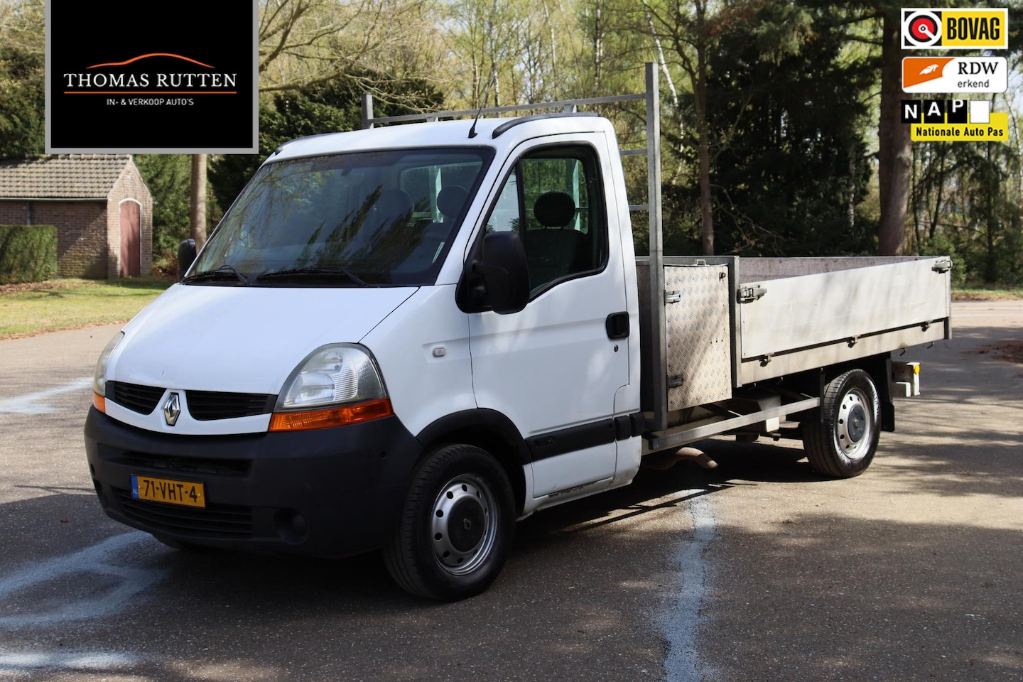 Renault Master - T35 2.5 dCi L2H1 2007 | Trekhaak | Elektrische Ramen | Boekjes | 2 Sleutels - AutoWereld.nl