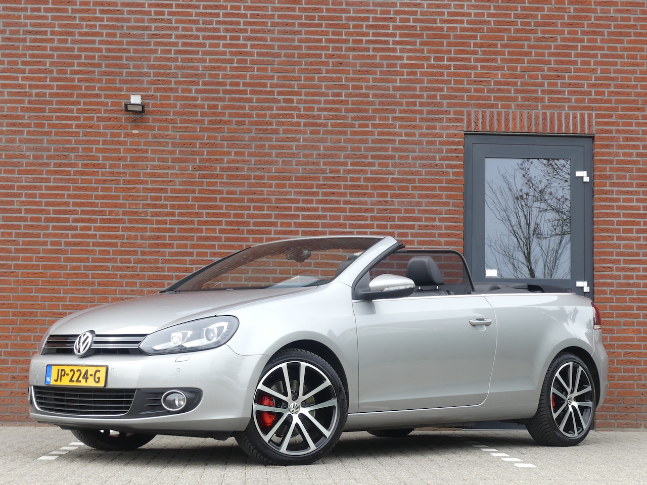 Volkswagen Golf Cabriolet - 1.4 TSI / Full options / Nieuwstaat! - AutoWereld.nl