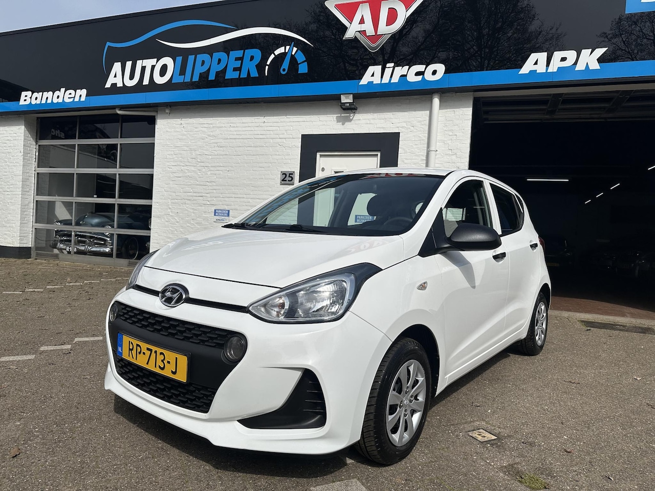Hyundai i10 - 1.0i i-Drive /nieuwe apk bij aflevering/5 drs. - AutoWereld.nl