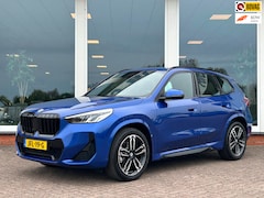 BMW X1 - SDrive20i AUT. M-Sport - UNIEK - 29 KM - NIEUWE