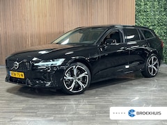 Volvo V60 - T6 AWD Recharge Ultra Dark | Trekhaak | 360° Camera | Schuifdak | Head-Up Display | Harman