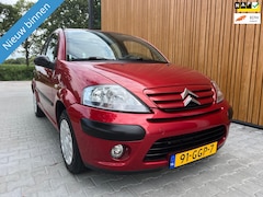Citroën C3 - 1.4i LIGNE PRESTIGE + 5DRS + NAVI + CLIMA