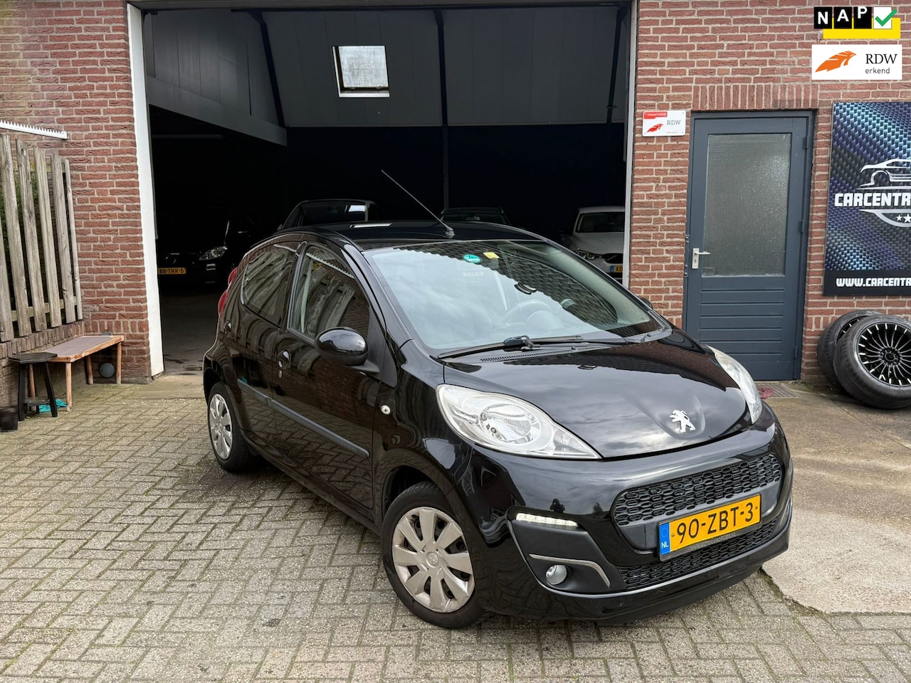 Peugeot 107 - 1.0 Active 1.0 Active - AutoWereld.nl